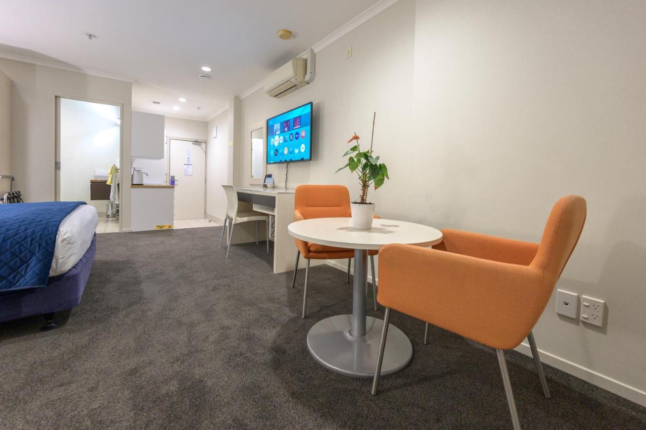 U Residence Hotel Уелингтън Екстериор снимка