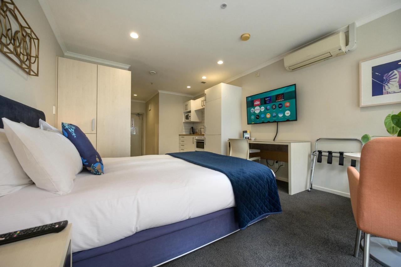 U Residence Hotel Уелингтън Екстериор снимка