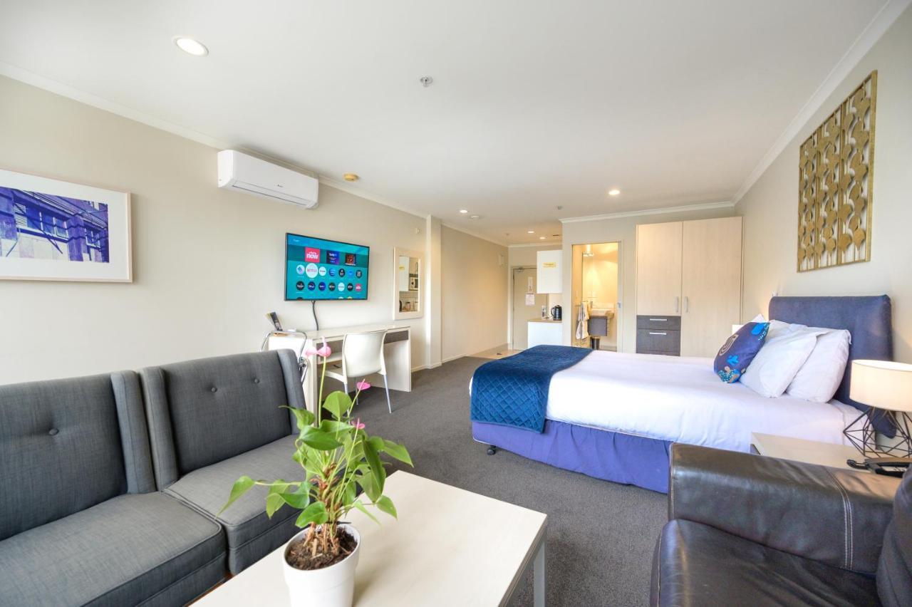 U Residence Hotel Уелингтън Екстериор снимка